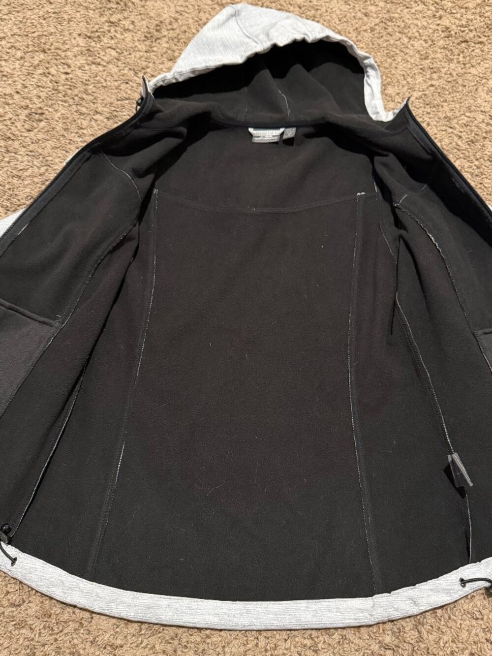 New Balance Gray Hooded Softshell Activewear Jacket - Small - Picture 5 of 9
